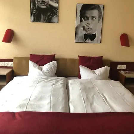 Casino Hotel 3*
